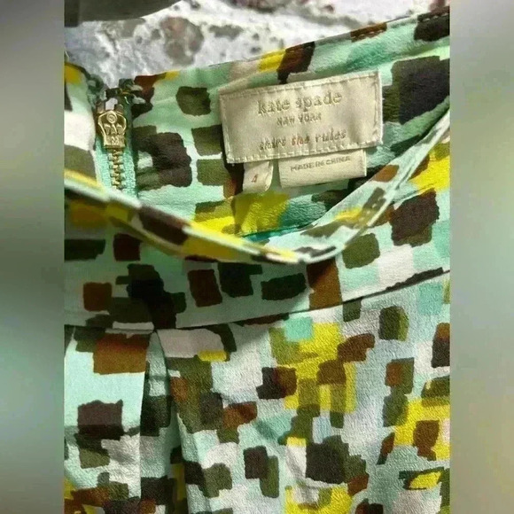 KATE SPADE skirt size 4.  Excellent condition! - Picture 3 of 10